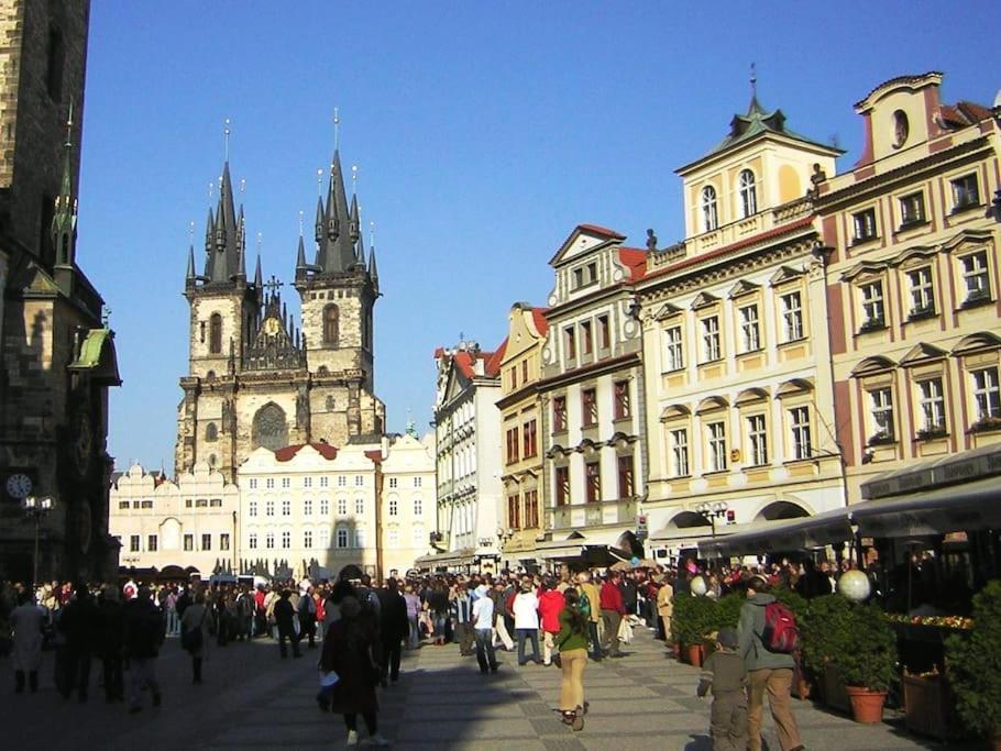 Fun + Easy In The Center Of Prague! Lägenhet Exteriör bild